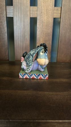 Disney showcase collection Eeyore
