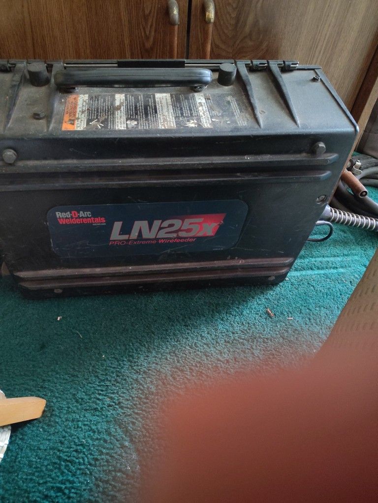 Lincoln 25x Mig Welder