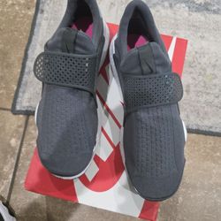 Nike Sock Dart
