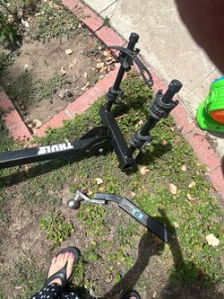 THULE BIKE RACK