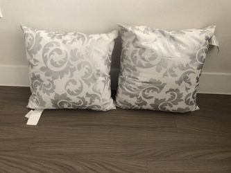 Throw pillows