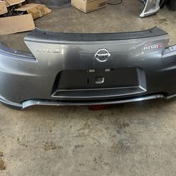 Nissan 370z / Nismo Bumper . Parts Car 