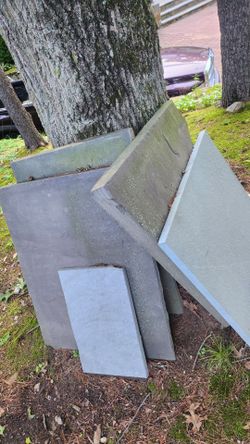 Flat stone