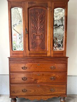 Antique English Walnut Cabinet with Etched Glass – c. Late 1800s