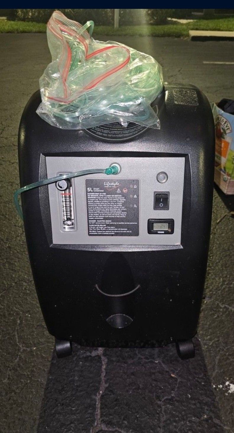 Oxigen Machine. 