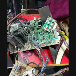 Tested Working Capped Arcade Monitor Chassis Wells Gardner K7000