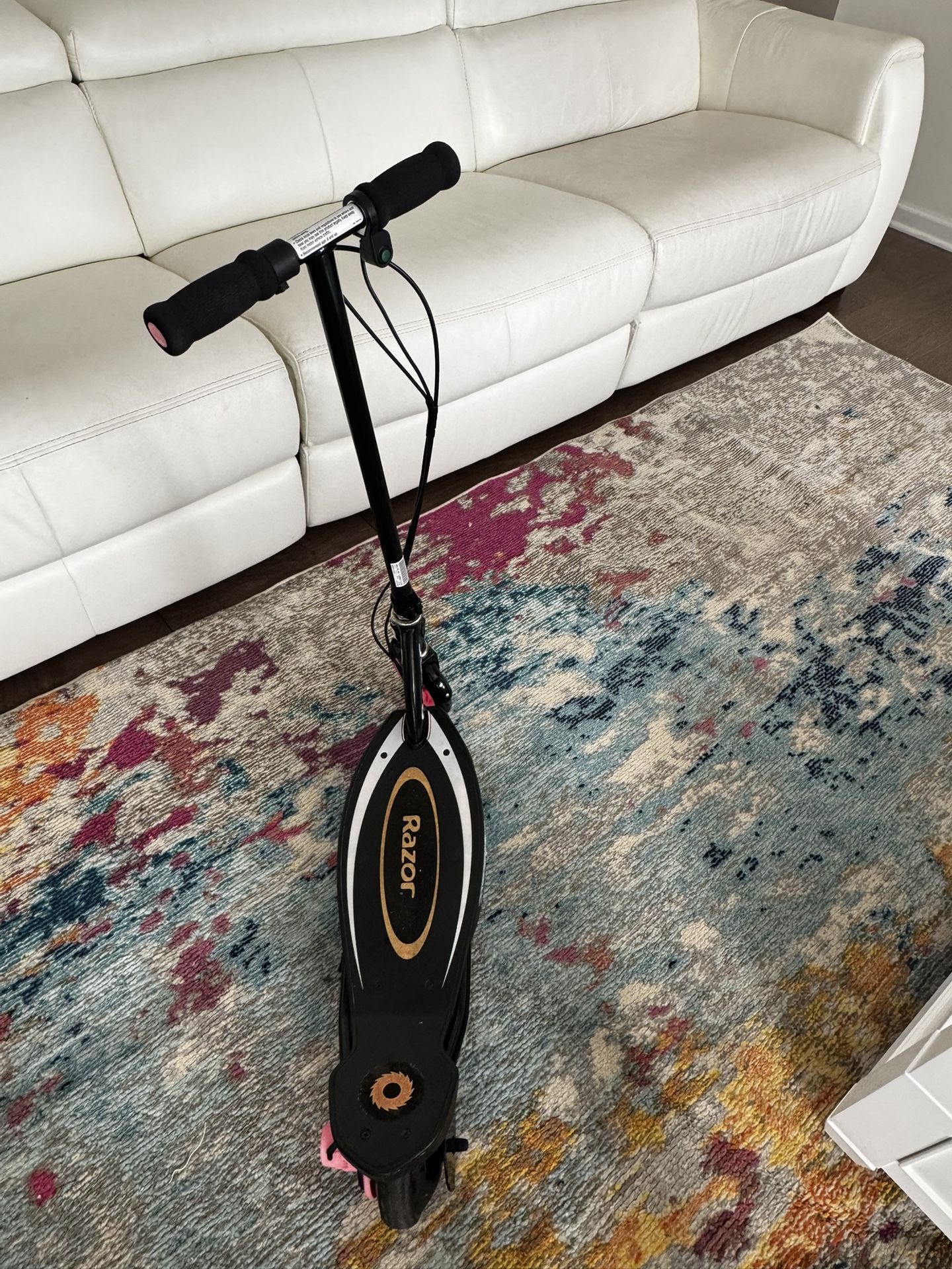Razor Power Core E90 Electric Scooter with hub Motor, Push-Button Throttle, for Kids 8+