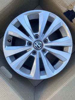 Volkswagen Golf Mk7 16" OEM Alloy Wheels