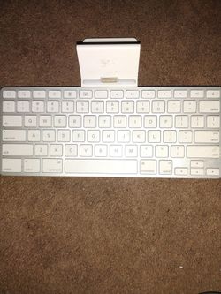 Apple Keyboard
