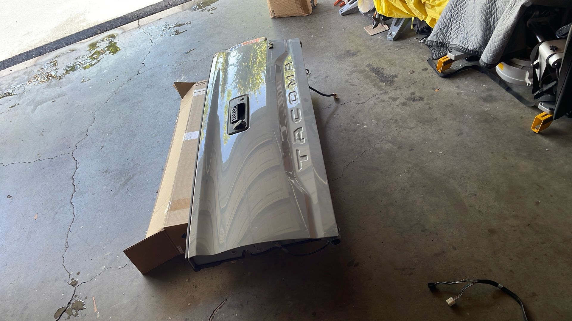 Tail Gate For Toyota