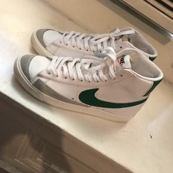 Nike Blazer