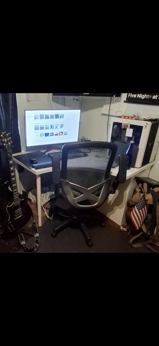 Computer Corner Desk