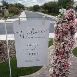 Wedding flowers And Tons Of Decor!!