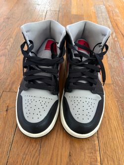 Jordan 1 Mid
