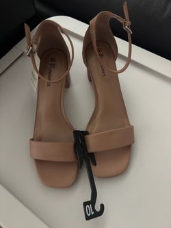 No Boundaries Women’s Heeled Dress Sandal – Size 10- Memory Foam-NEW