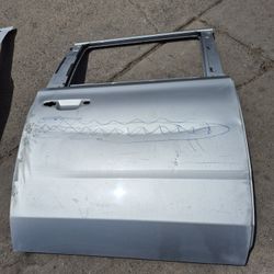 Chevy Suburban Yukon XL Right Rear Door Oem