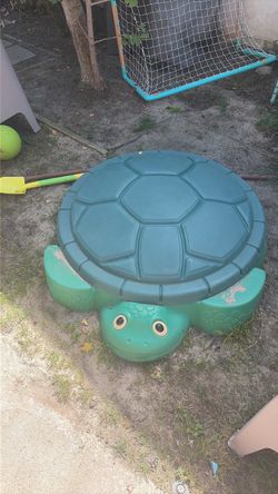 Kids Turtle Sandbox with Lid