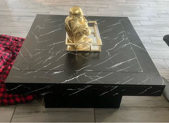 Modern Black Marble