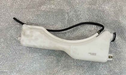 Coolant Overflow Reservoir Tank ET03210