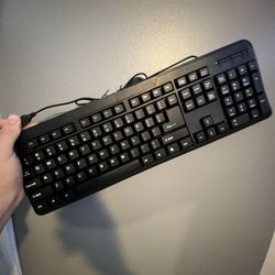100% Keyboard *NEVER USED*
