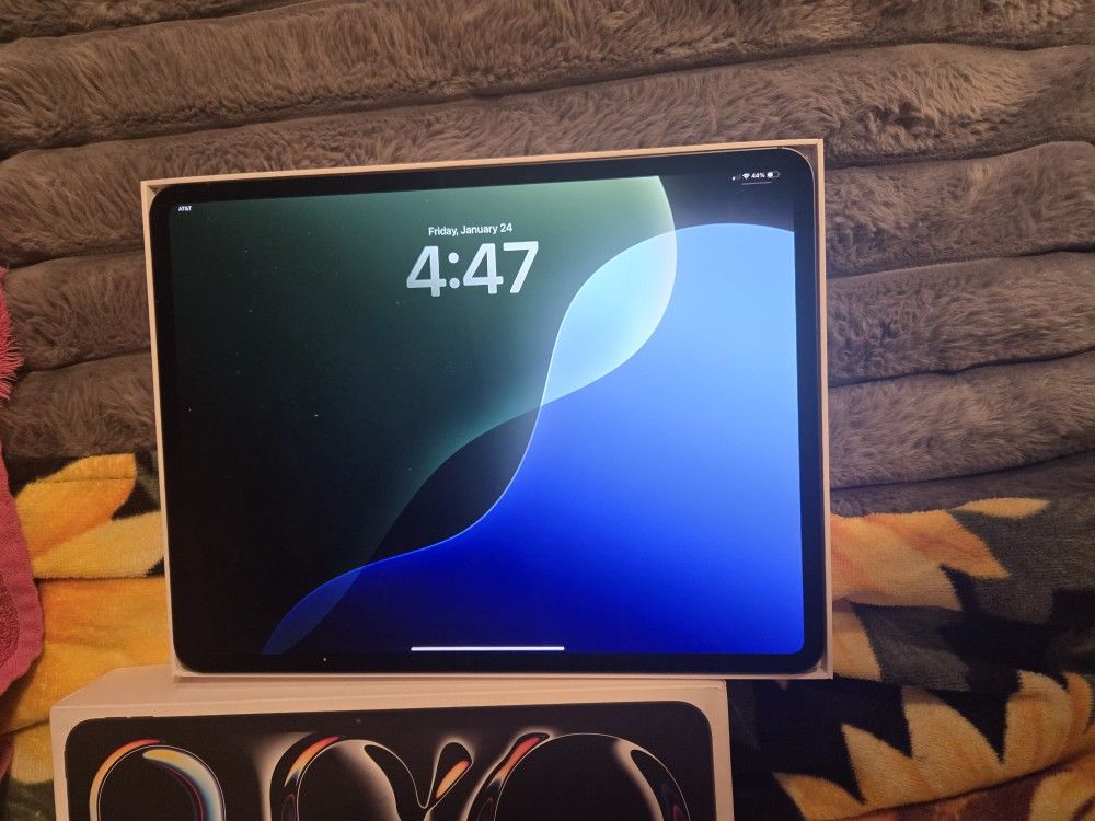 Ipad Pro 13 Inch W M4 Brand New For At T