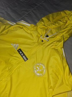 America Team Jacket. Brand new  XL ZIZE  BUT  HERE IN USA ZIZE L