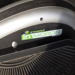 Stamina Inmotion E1000 Elliptical Trainer