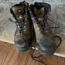 Free Work boots Size 11 Men’s REDWING