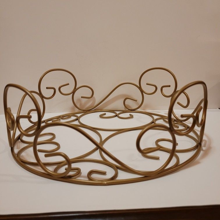 Decorative Buffet Dinner Plate Caddy, Old Gold Metal- New 