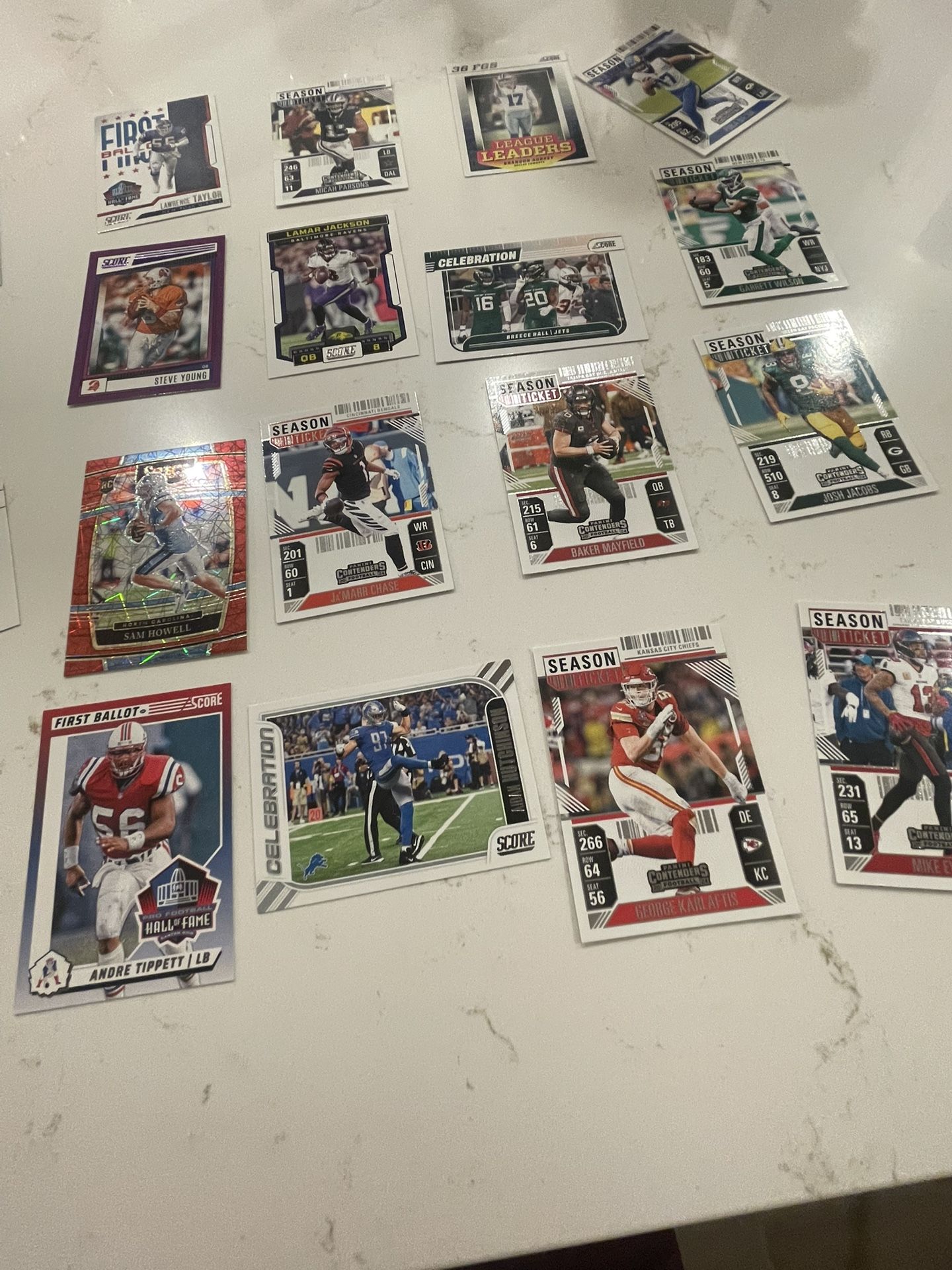 10 Pack Mystery NFL Cards