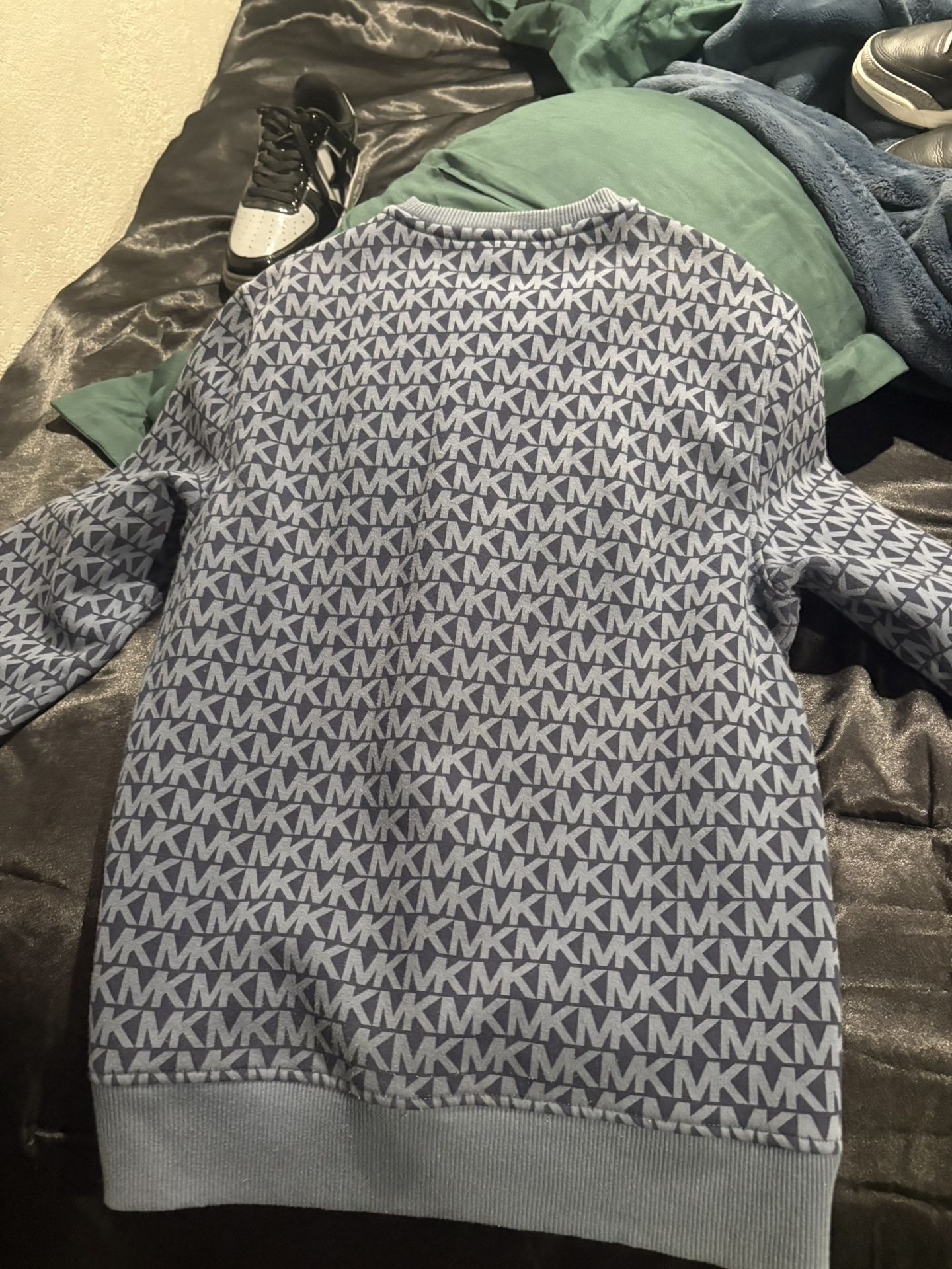 michael kors sweatshirt size medium brand new