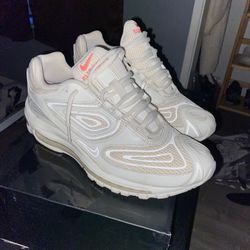 Nike Supreme Air Max