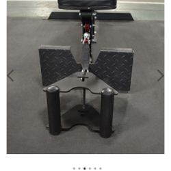 Titan Fitness Triangle Grip Cable Machine Attachment