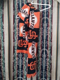 Giants 🧣 scarf