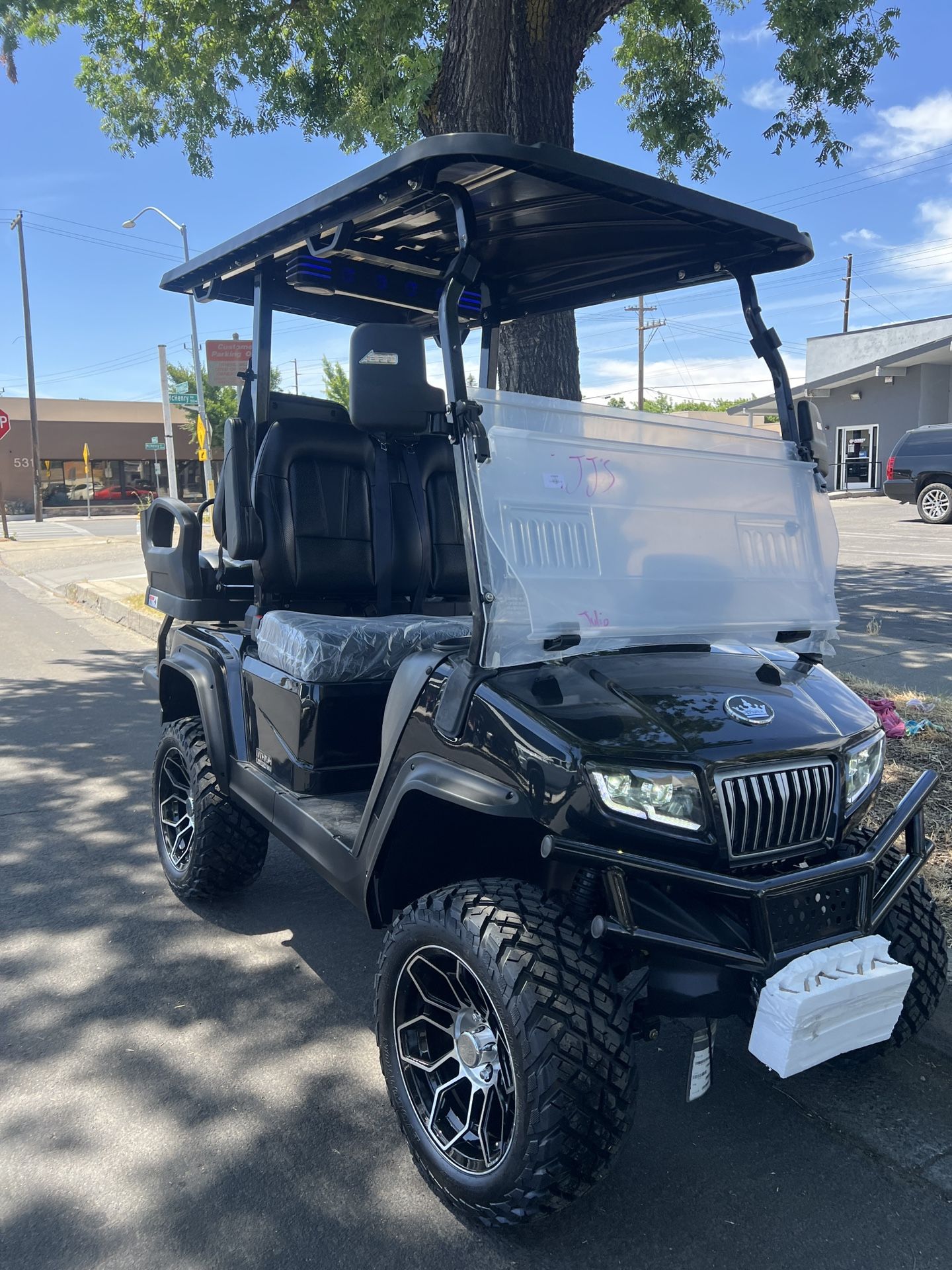 Evolution D5 Maverick 2+2 Golf Cart