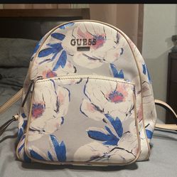 Guess Medium Backpack 