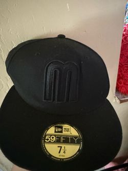 Guy hat