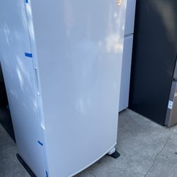 Whirlpool Upright Freezer 