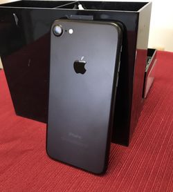 iPhone 7 32GB Unlocked Excellent Condition