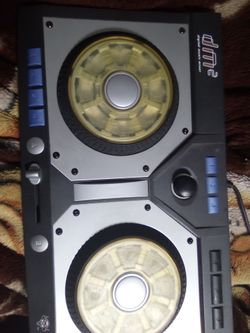 DM2 Digital Music Mixer DJ Controller