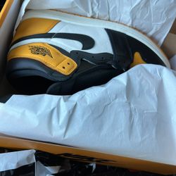 Jordan 1 Yellow Toe Brand New Size 12-13