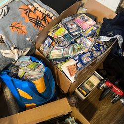 insane amount of bulk pokemon cards