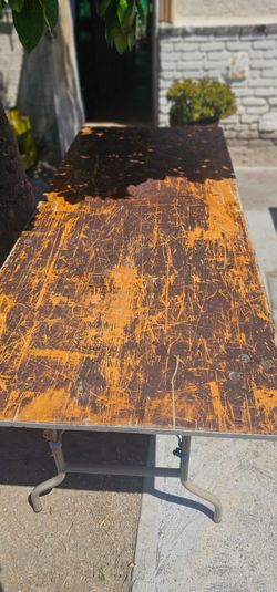 6 ft table