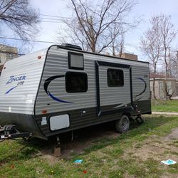 2017 Zinger Lite  series