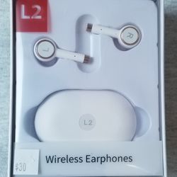 New Bluetooth/rechargeable/earpiece/ Headphones/earbuds/headset many styles available compatible with iPhone or android Bz9