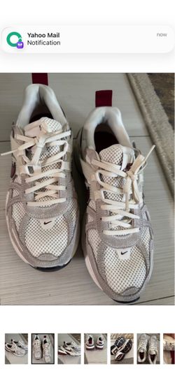 Nike V5 burgundy with light silver like new 9.5