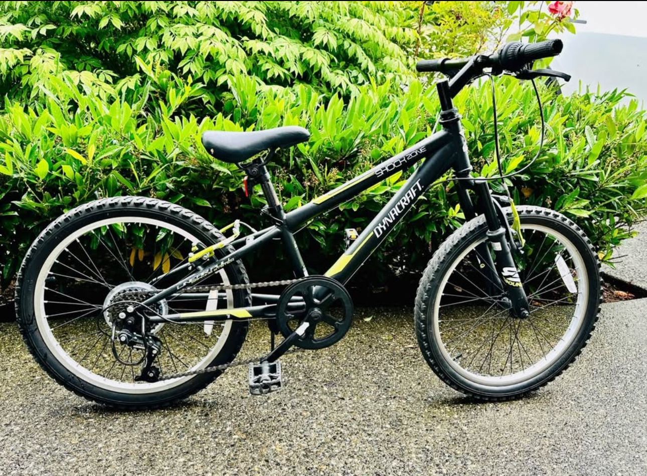 Dynacraft 20” 7-Speed Shock Zone Mountain Bike – Black