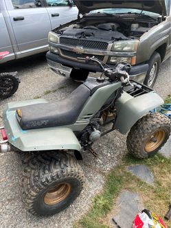 Yamaha 200cc moto-4 quad atv