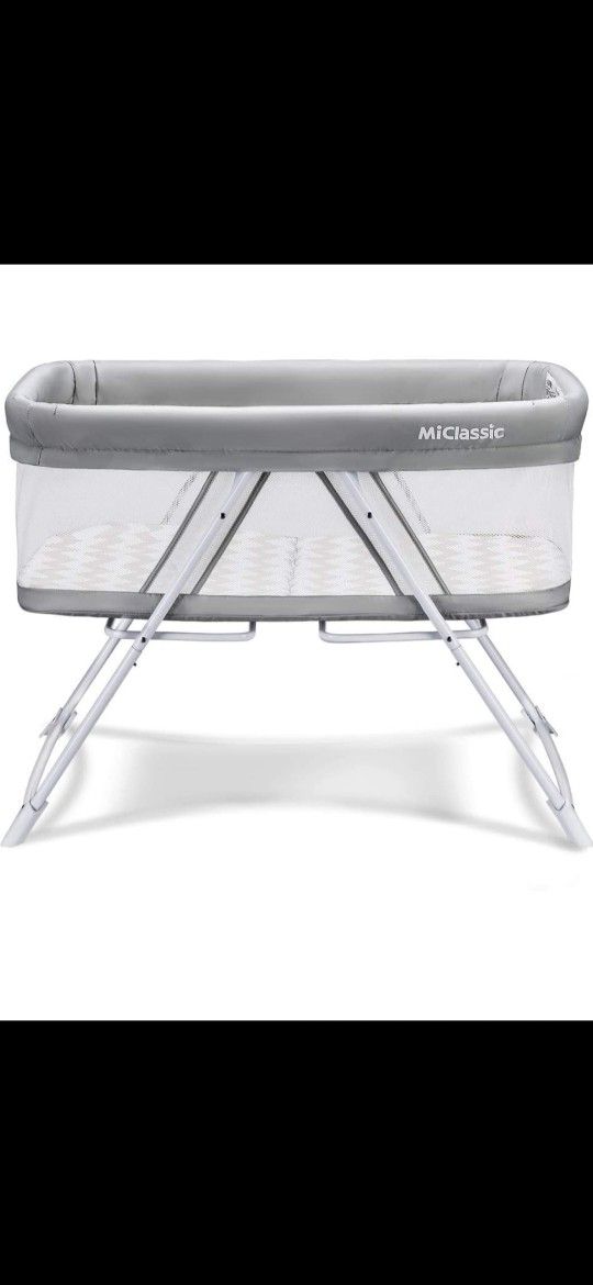 NEW BABY BASSINET 