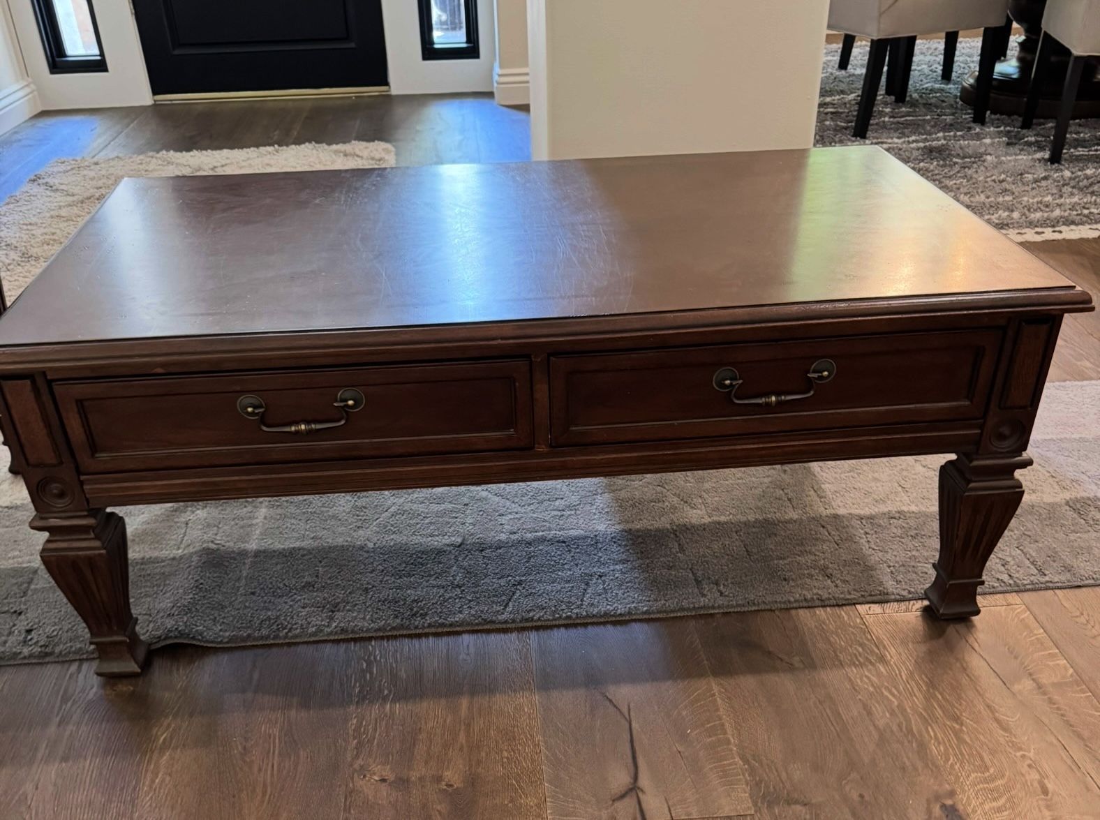 Bernhardt, Coffee And End Table